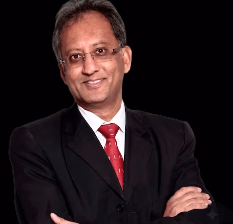 Mru Patel, Founder & CEO of eWealthTech Group